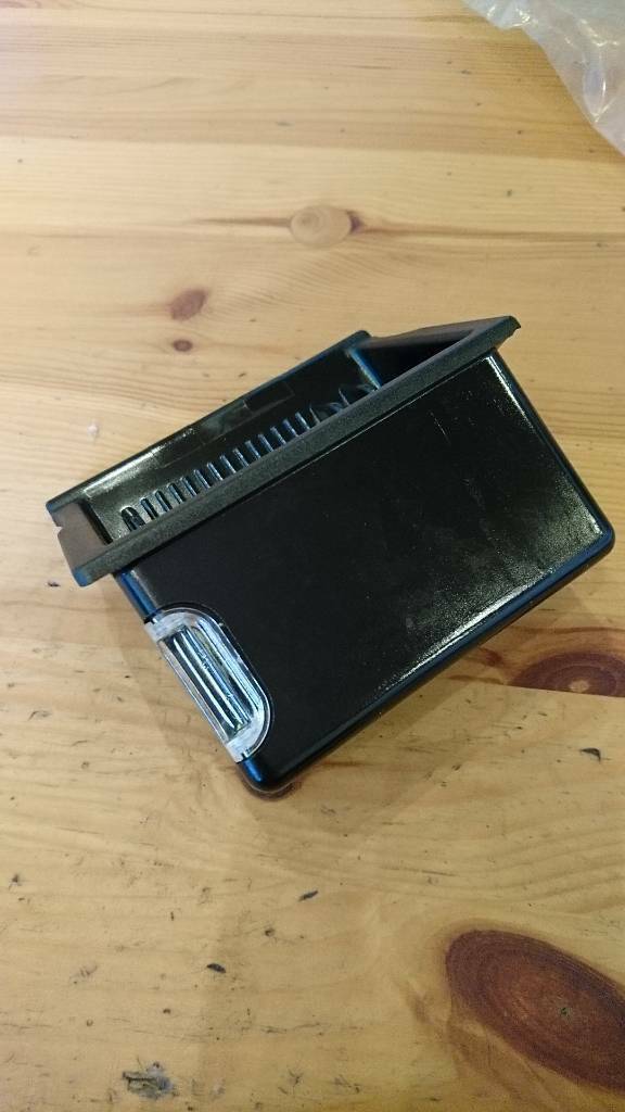 Astra F Aschenbecher Einsatz NEU original GM