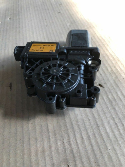 Opel Corsa B Fensterhebermotor vorne rechts neu original GM