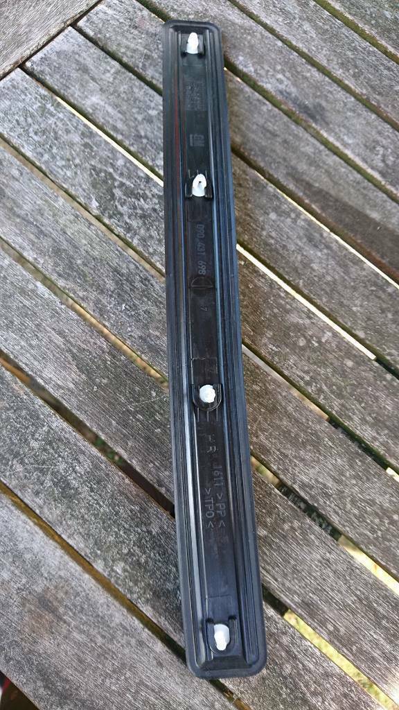 Opel Omega B Abdeckung Einstiegsverkleidung hinten rechts neu original GM