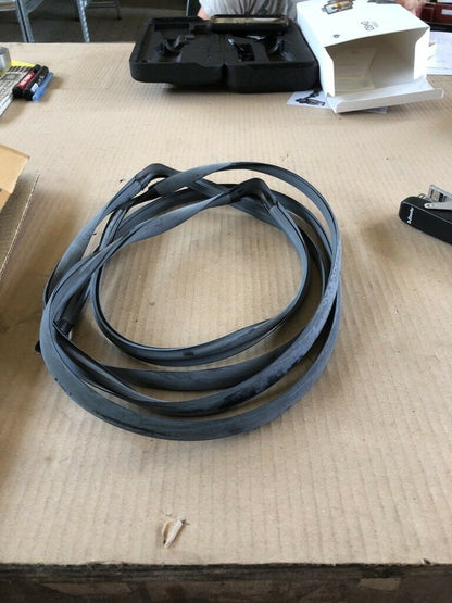 Opel Astra F Schrägheck  Heckscheibe Dichtung NEU Original GM