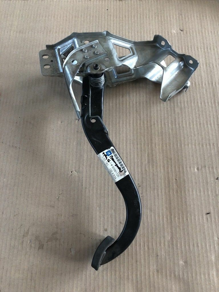 Original GM Opel Astra G Bremspedal Neu