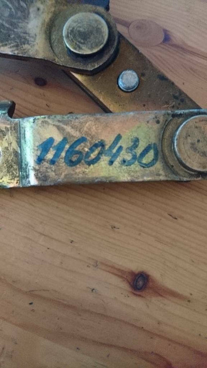 Omega A Senator B Motorhaube Scharnier links neu original GM