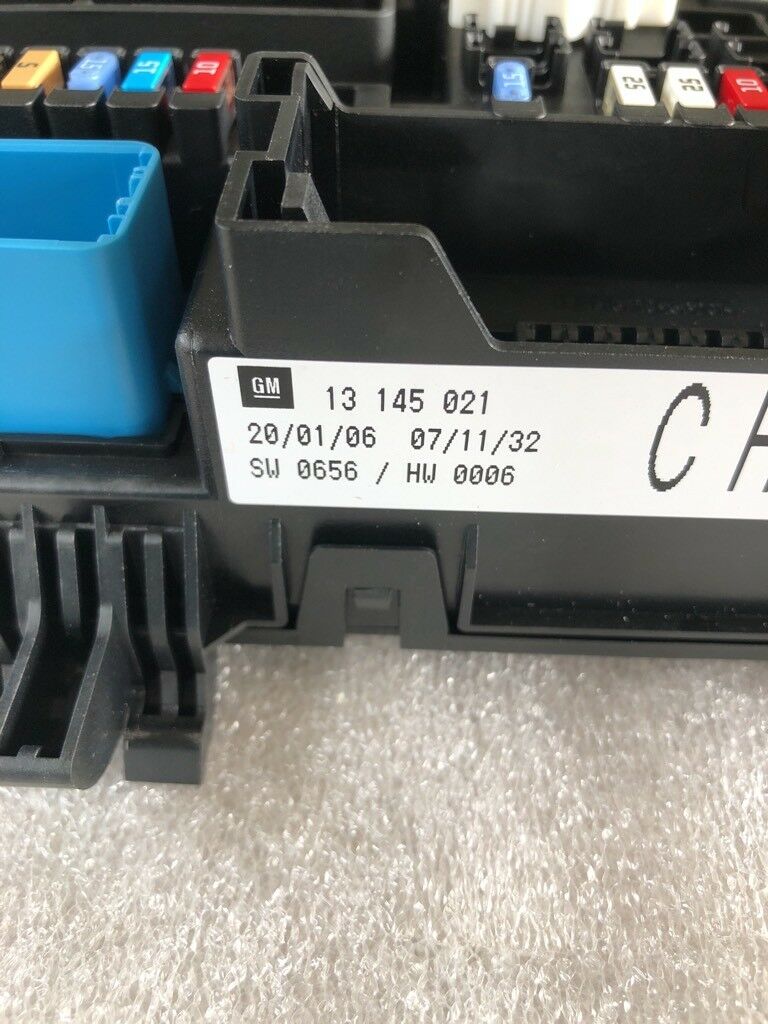 Original GM Opel Astra H Relaiskasten hinten Rec Modul *NEU*