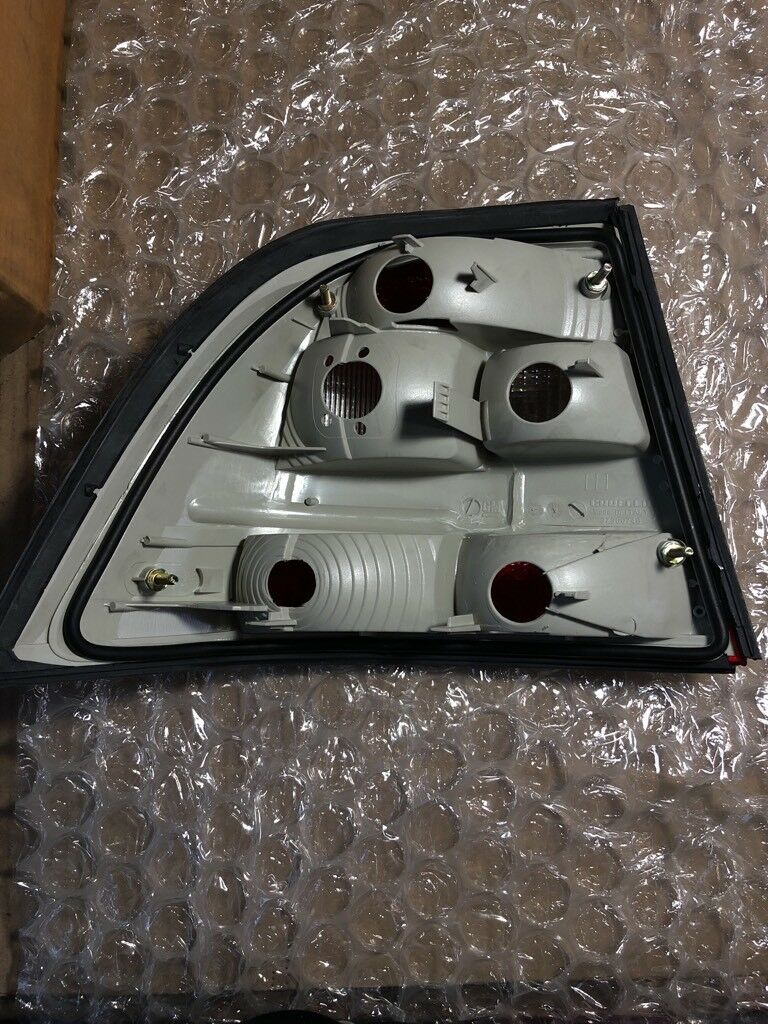 Original GM Opel Vectra B Carello Rücklicht Rechts Neu
