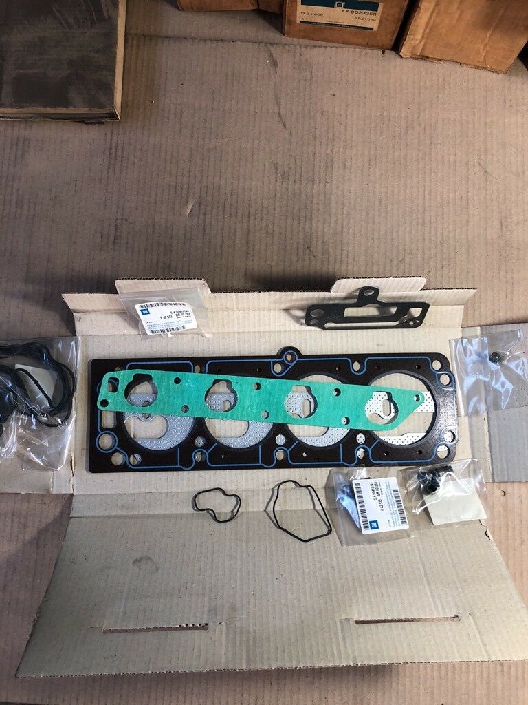 Original GM Opel Astra F 1.8 16V Dichtungssatz Neu