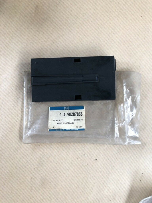 Original GM Opel Oldtimer Youngtimer Kassettenbox *NEU* 90287833
