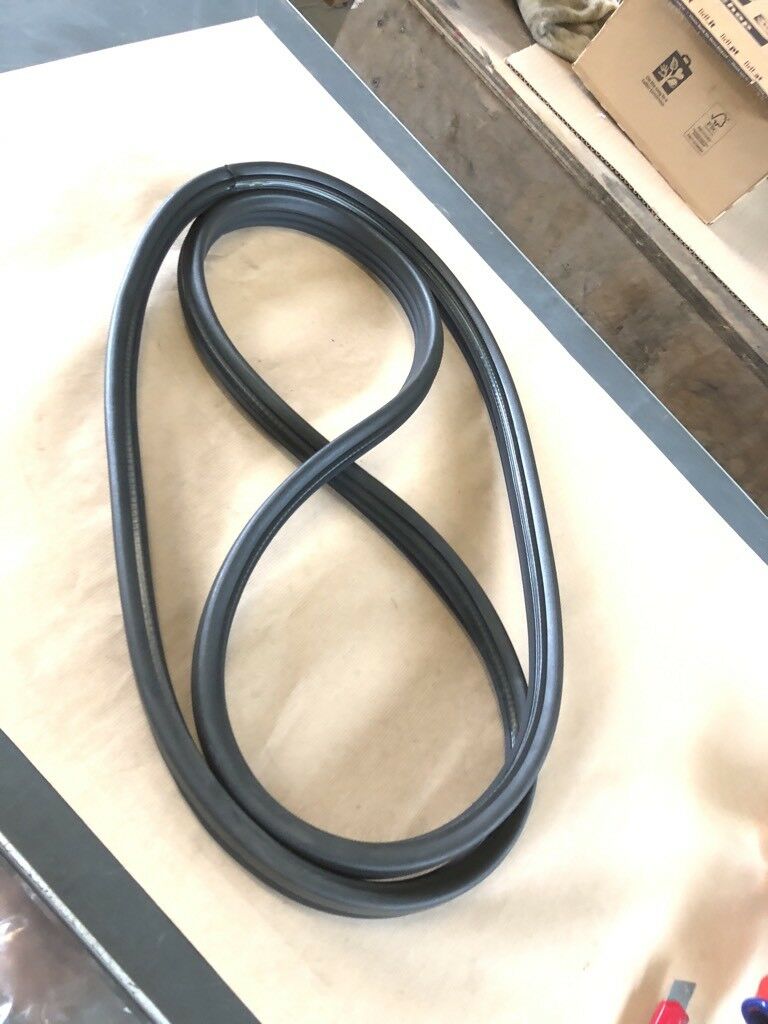 Astra F 5 Türer Gummidichtung Hintertür NEU original GM