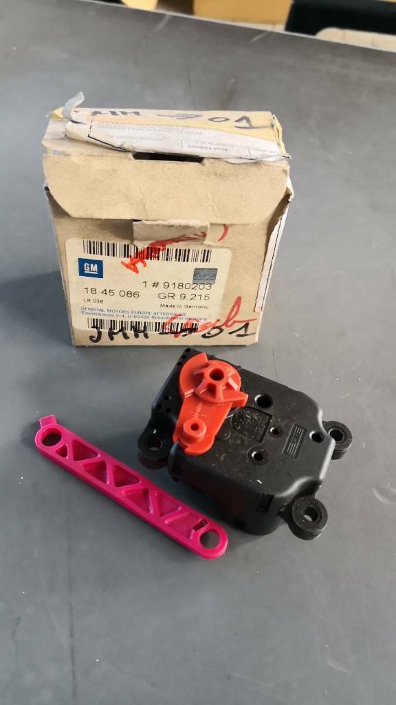 Opel Vectra C Stellmotor Klima Neu Original GM