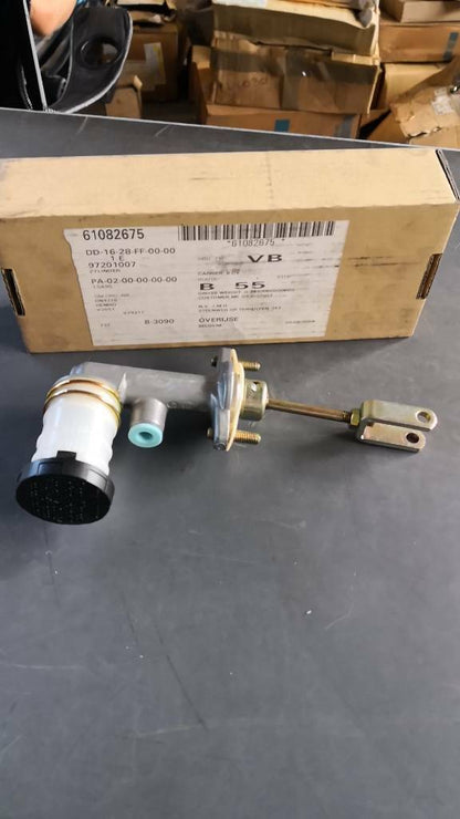 Isuzu 4x4 ABS Kupplungsgeberzylinder Neu Original