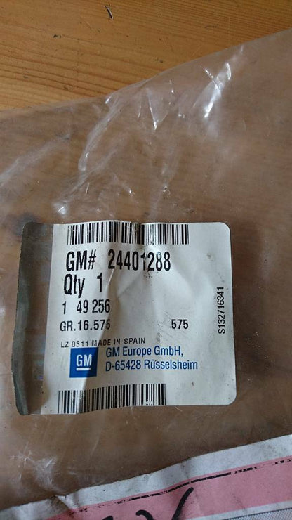 Corsa C Einsatzecke rechts außen neu original GM