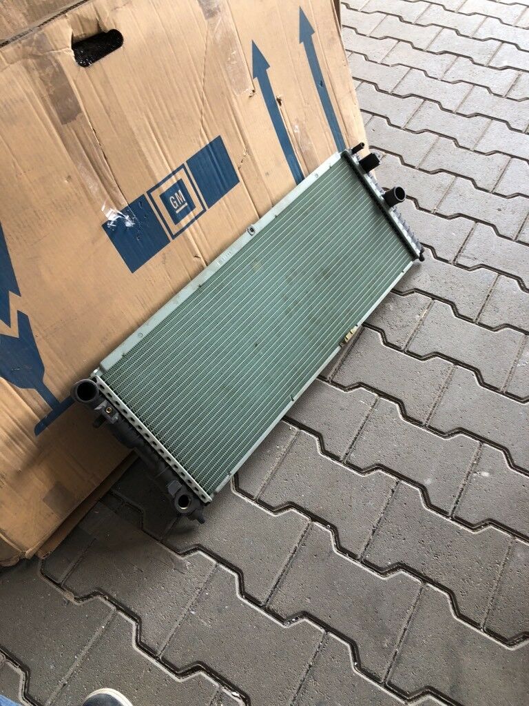 Opel Corsa A (67PS) Kühler NEU Original GM