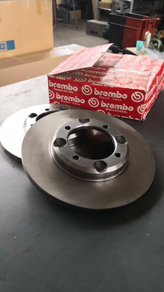 Mitsubishi Colt 2 1.5 gtx Brembo Bremsscheiben Vorne Neu Original