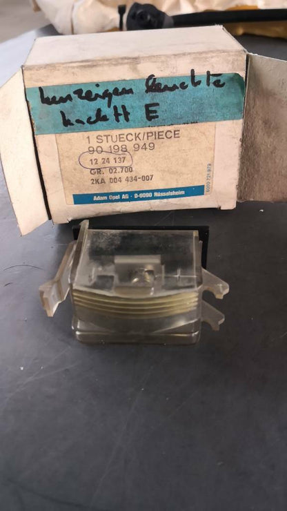 Opel Kadett E Kennzeichenbeleuchtung Neu Original GM