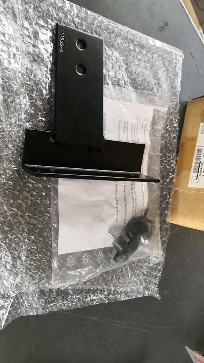 Mitsubishi Pajero GEW-  Befestigung KR Neu Original