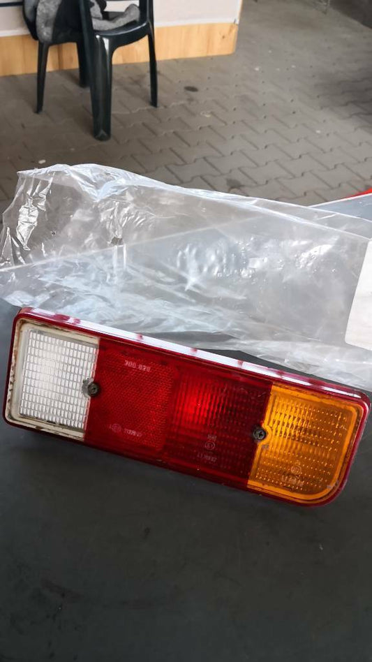 Opel Kadett C Rückleuchte Rechts Gebraucht Original GM