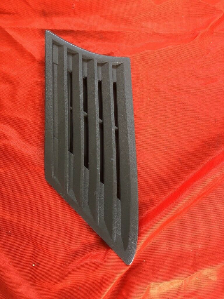Opel Ascona C Gitter C-Säule neu original GM