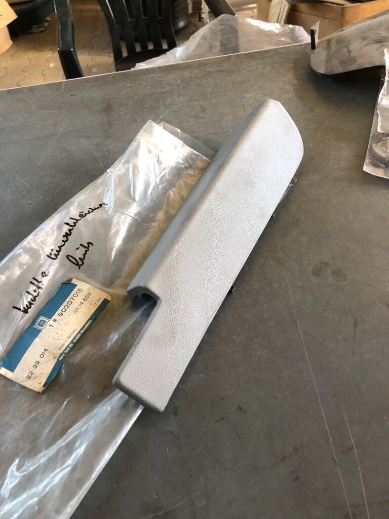 Kadett E Tür Verkleidung links NEU Original GM