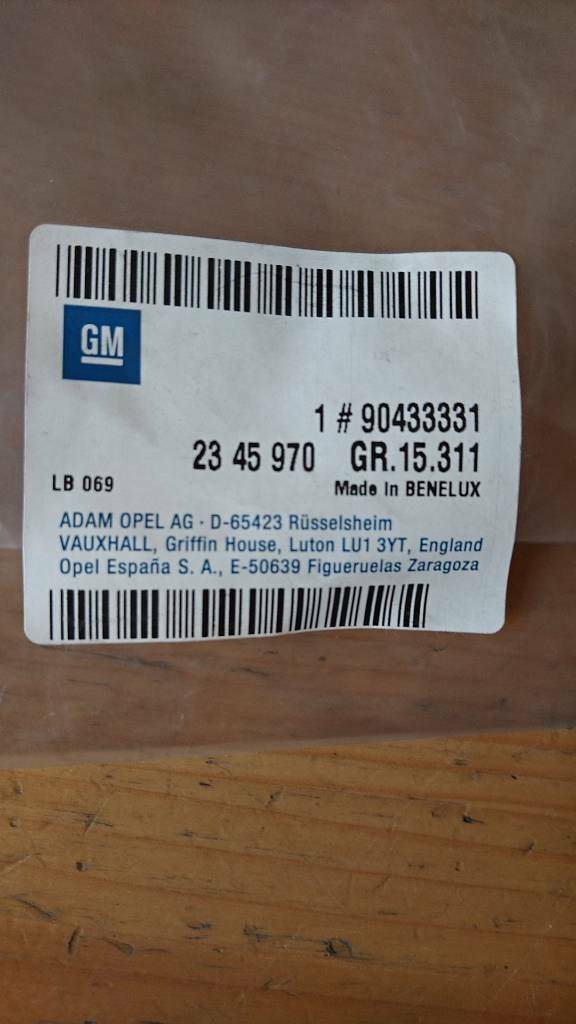 Vectra B Halteband Hutablage Kofferraum neu original GM