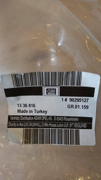 Kadett E Kühlerschlauch Verbindungsrohr Thermostatgehäuse neu GM