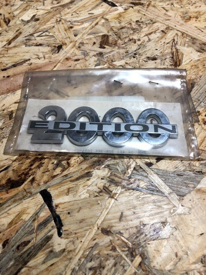 Original GM Opel Emblem Edition 2000 *NEU*