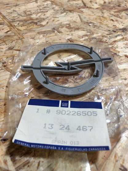 Original GM Opel Opel Logo Emblem *NEU*