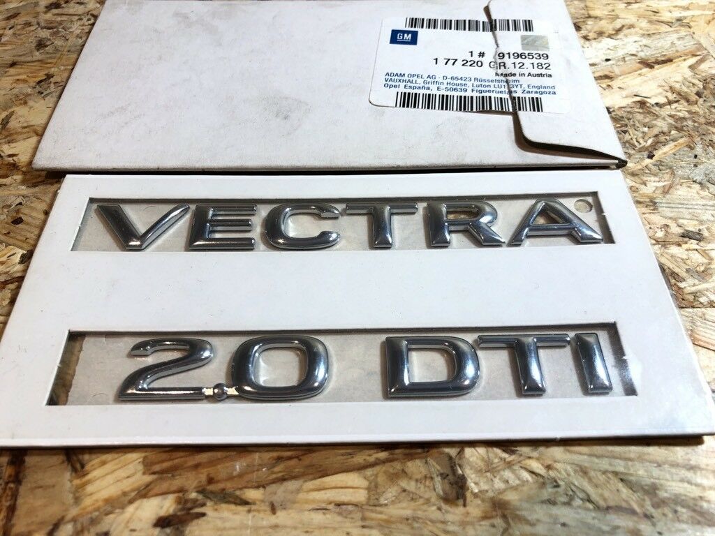 Original GM Opel "Vectra 2.0 DTI" *NEU*