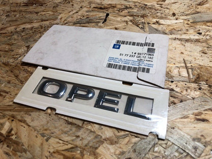 Original GM Opel Vectra C "OPEL" Emblem klebend *NEU*