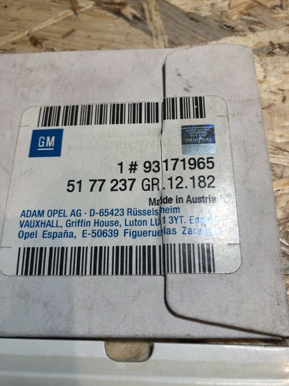 Original GM Opel Vectra C "OPEL" Emblem klebend *NEU*