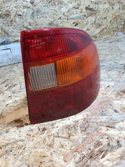 Original Opel Astra F Rückleuchte Rechts NEU original GM