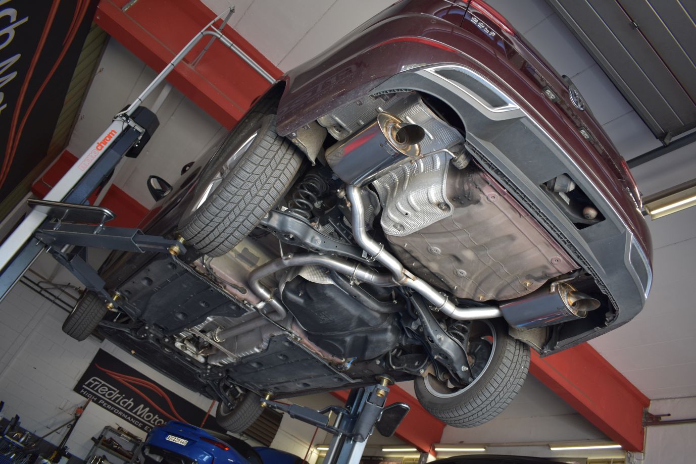 Friedrich Motorsport Gruppe A Duplex-Anlage VW Golf VII Variant