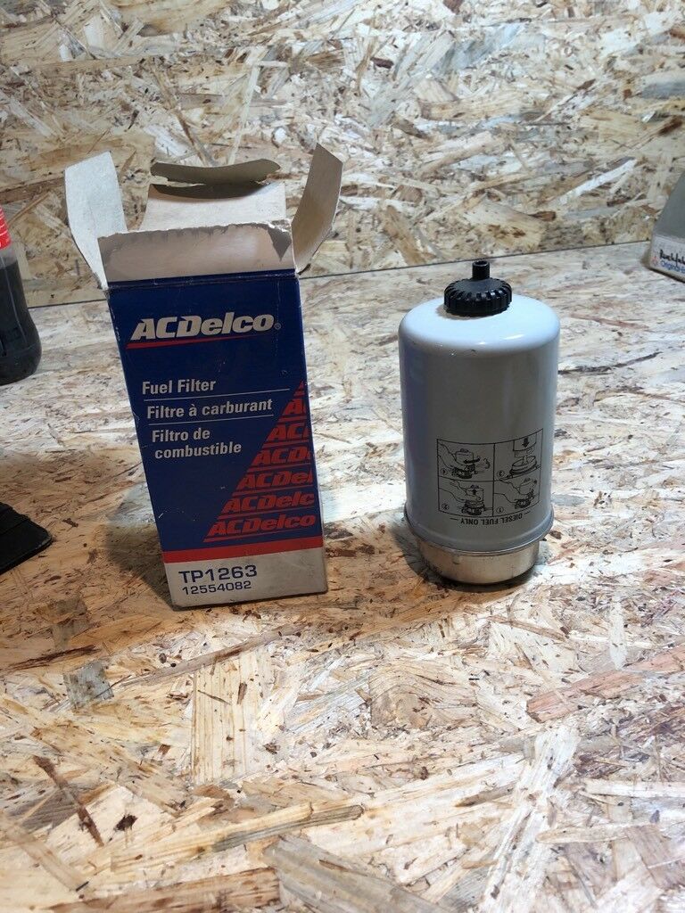 Chevrolet Chevy GMC Kraftstoff Filter NEU Original GM