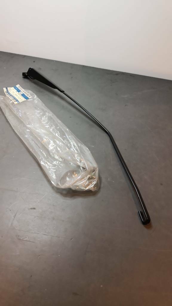 Opel Vectra B CC Wischerarm Hinten Neu Original GM