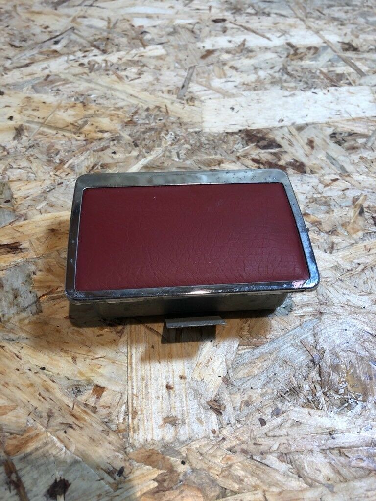 Opel Rekord C /  Commodore A Aschenbecher Satz gebraucht Original