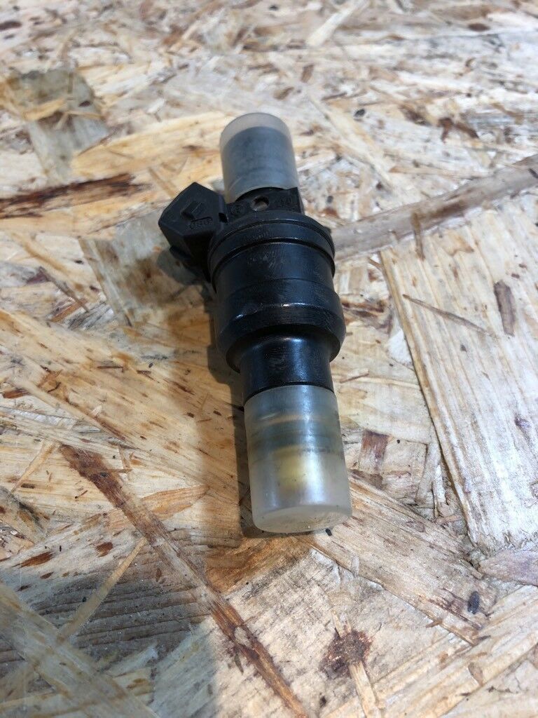 Opel Calibra Astra Kadett Einspritzventil neu original Bosch