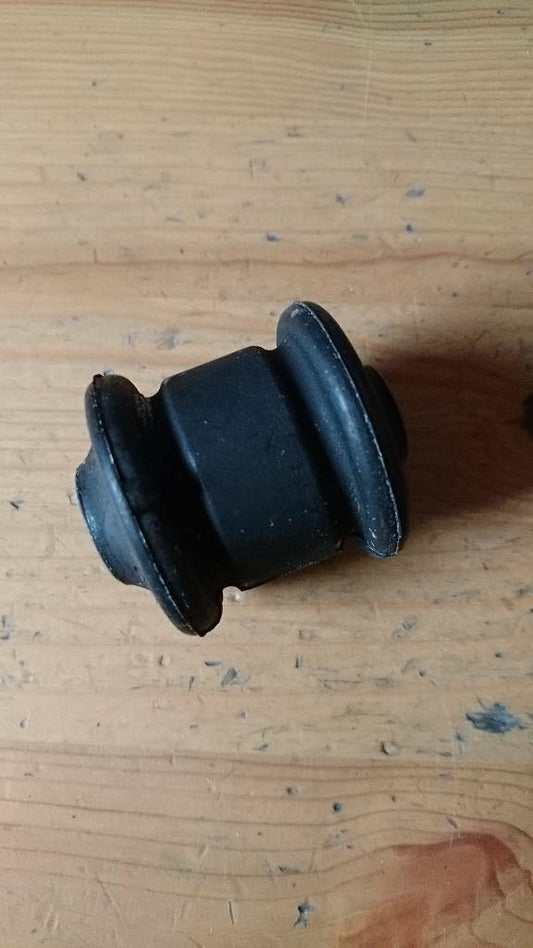 Corsa B Tigra A Dämpfungsbuchse Vorderachse Neu Original GM