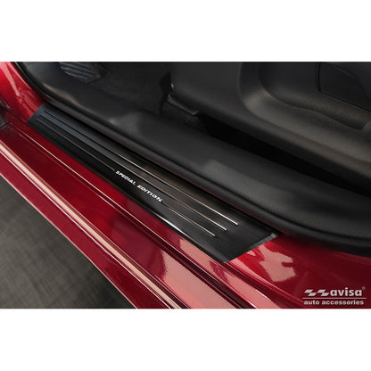 Schwarz Edelstahl Einstiegsleisten passend für Toyota Yaris 2020- exkl. GR - 'Special Edition' - 4-teilig