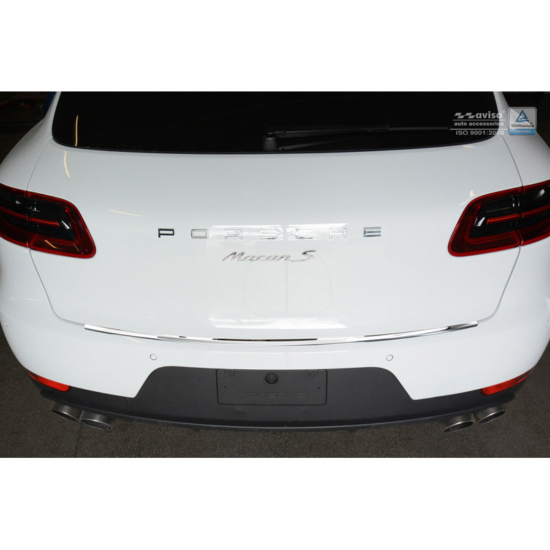 Edelstahl Heckstoßstangenschutz 'Deluxe' passend für Porsche Macan 2014- Chrom/Rot-Schwarz Karbon