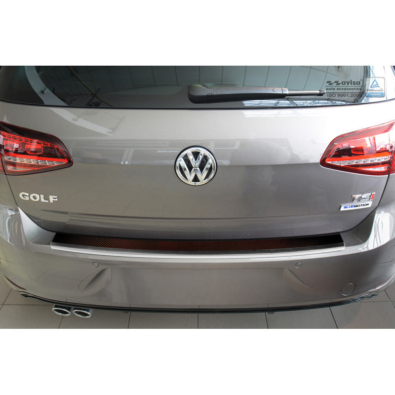 Edelstahl Heckstoßstangenschutz 'Deluxe' passend für Volkswagen Golf VII HB 3/5-türer 2012-2019 Chrom/Rot-Schwarz Karbon