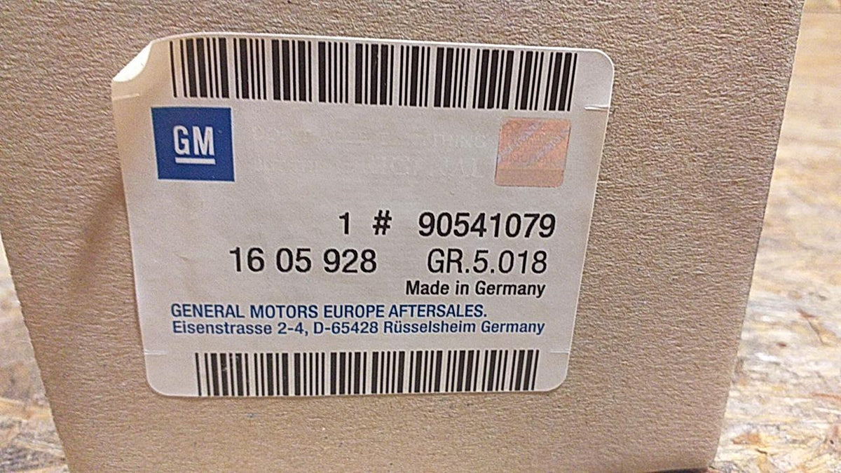 Corsa Kadett Astra Bremsbeläge hinten original GM Opel NEU