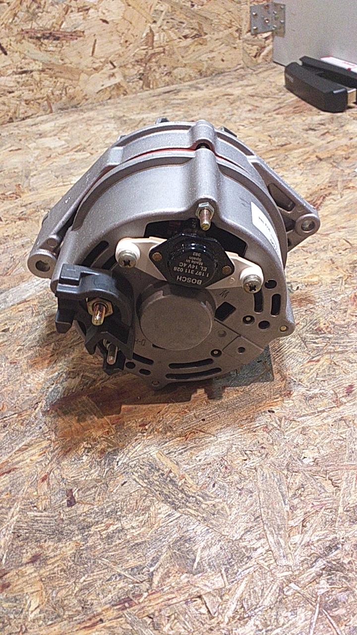 Ascona Lichtmaschine 65A, 14V original GM Opel NEU