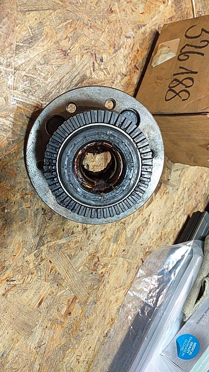 Oldtimer Youngtimer Modell leider unbekannt Radnabe original Opel NEU