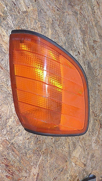 Mercedes Benz W140 Blinker rechts original Bosch NEU