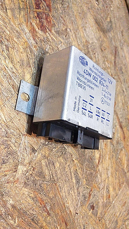 Oldtimer Youngtimer Richtungs-Warnblinkergeber original Hella NEU