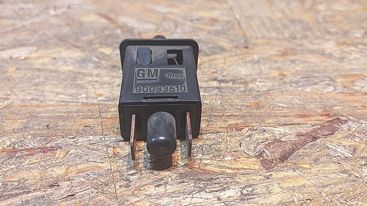 Omega A/B Monza Senator Schalter Handschuhfach original GM Opel NEU