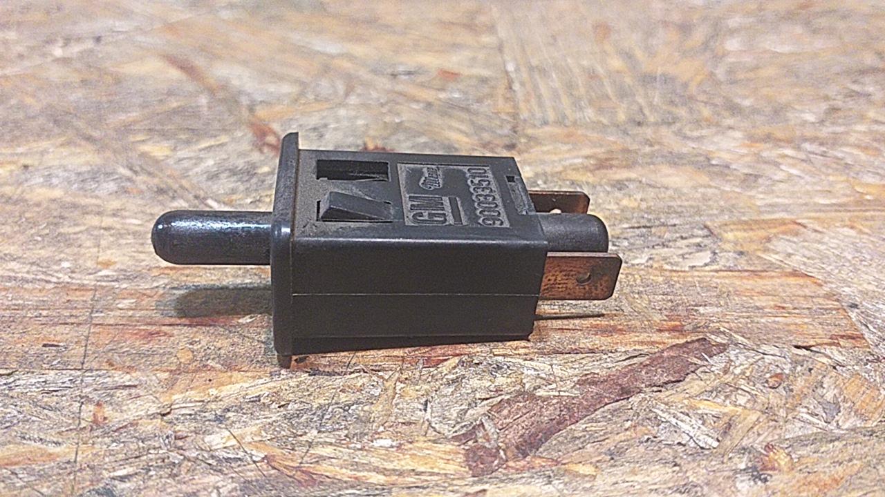 Omega A/B Monza Senator Schalter Handschuhfach original GM Opel NEU