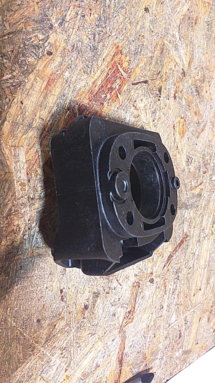 Omega A Senator B Schaltgetriebegehäuse original GM Opel NEU