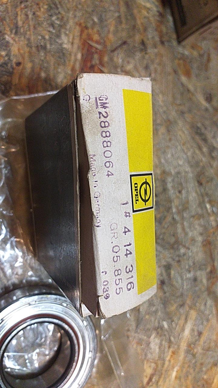 Rekord B/C 66-72 Radlager r+l original Opel NEU