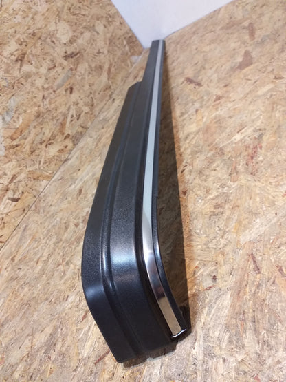 Omega A Caravan Zierleiste schwarz original GM Opel NEU
