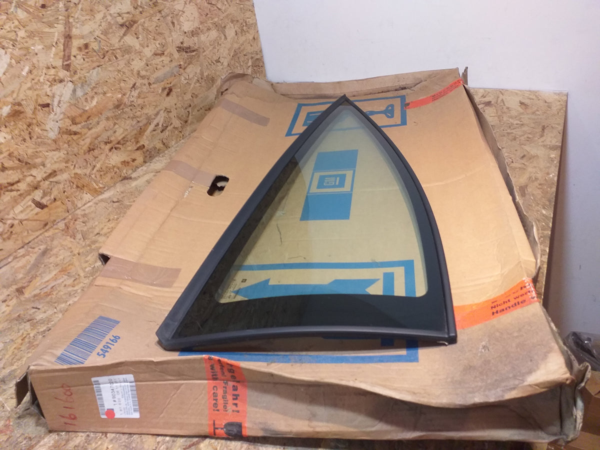 Calibra  Seitenscheibe hinten rechts original GM Opel NEU
