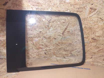 Corsa B Tigra A Scheibe Seitenwandfenster klar links original GM Opel NEU